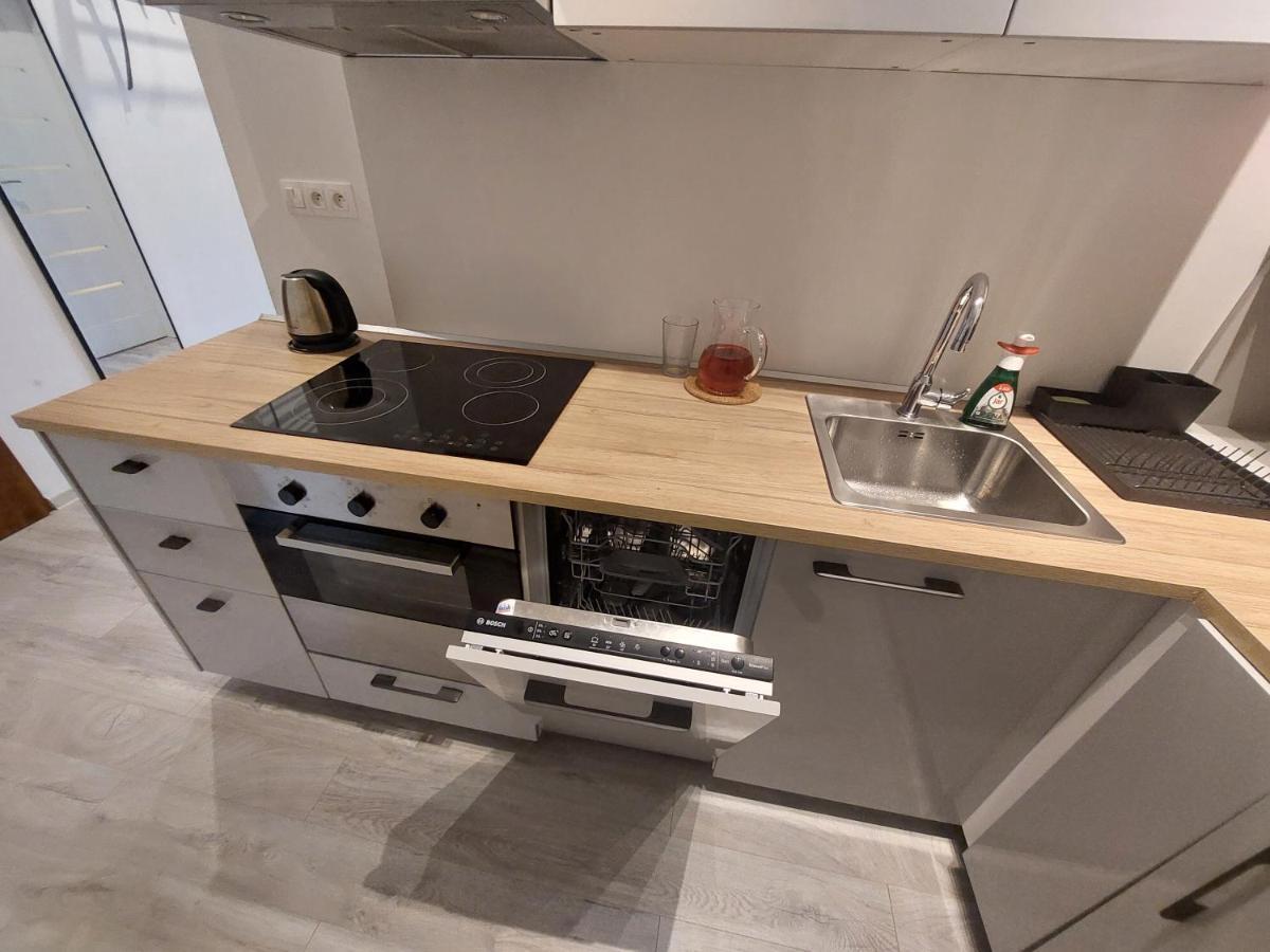 Utulny Apartman S Balkonom Leilighet Bratislava Eksteriør bilde